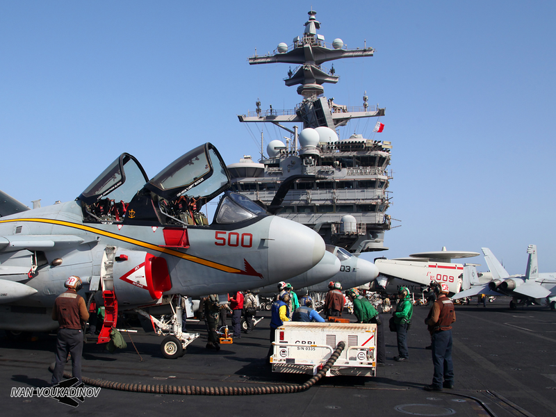 Illustration for article titled The EA-6B Prowler's Last Cruise Is Showcased In These Exclusive Photos